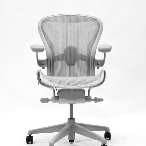 Herman Miller | Model: Aeron Remaster | Color: Mineral | Office Chair front face