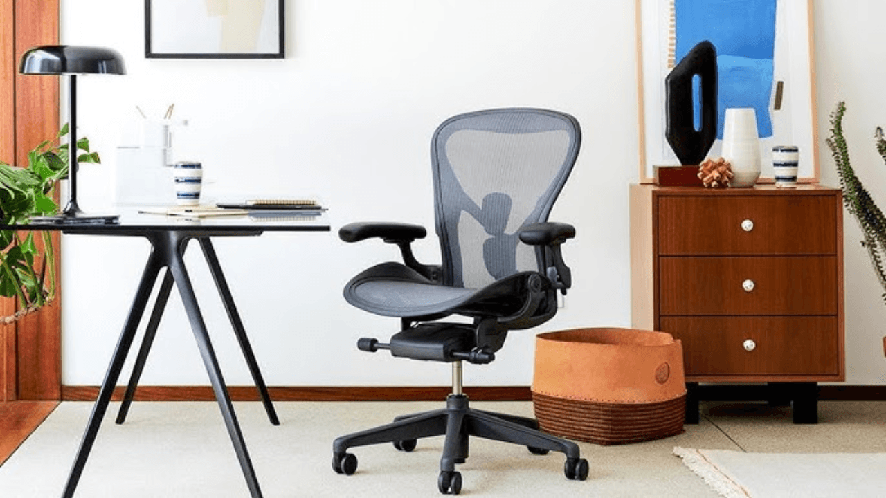 Herman Miller Aeron Chair