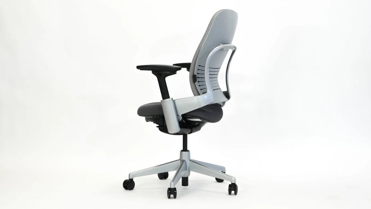 Steelcase Leap V2 Refurbished 